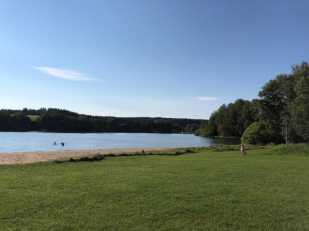 Apartmany Eva Frymburk Bagian luar foto