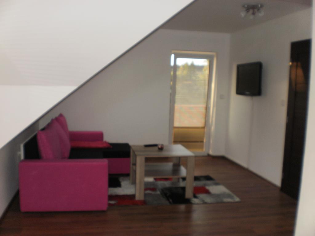 Apartmany Eva Frymburk Bagian luar foto
