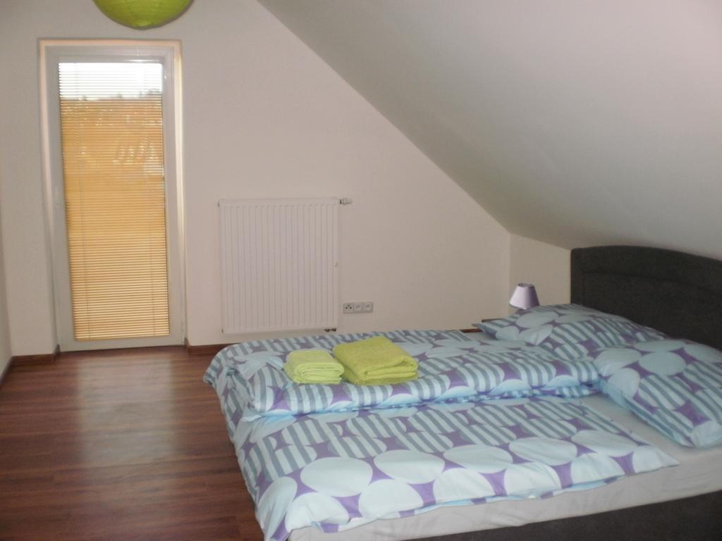 Apartmany Eva Frymburk Bagian luar foto