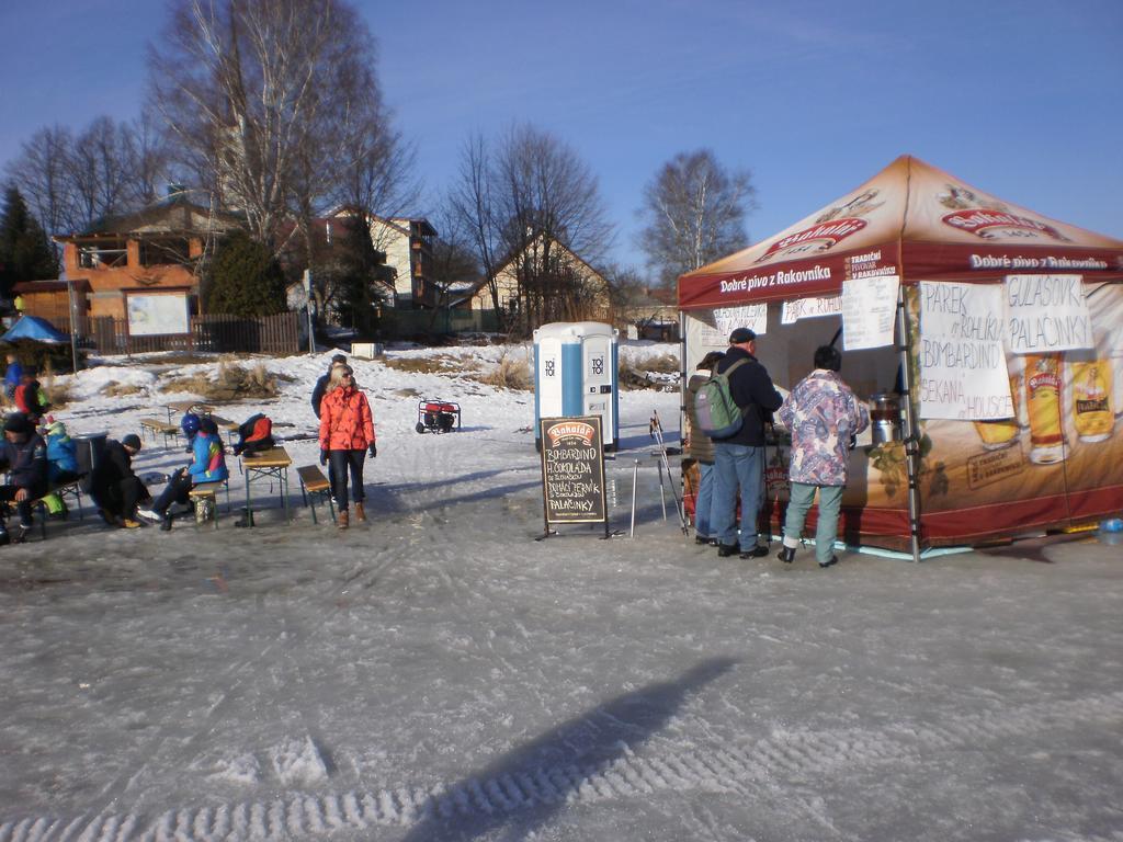Apartmany Eva Frymburk Bagian luar foto